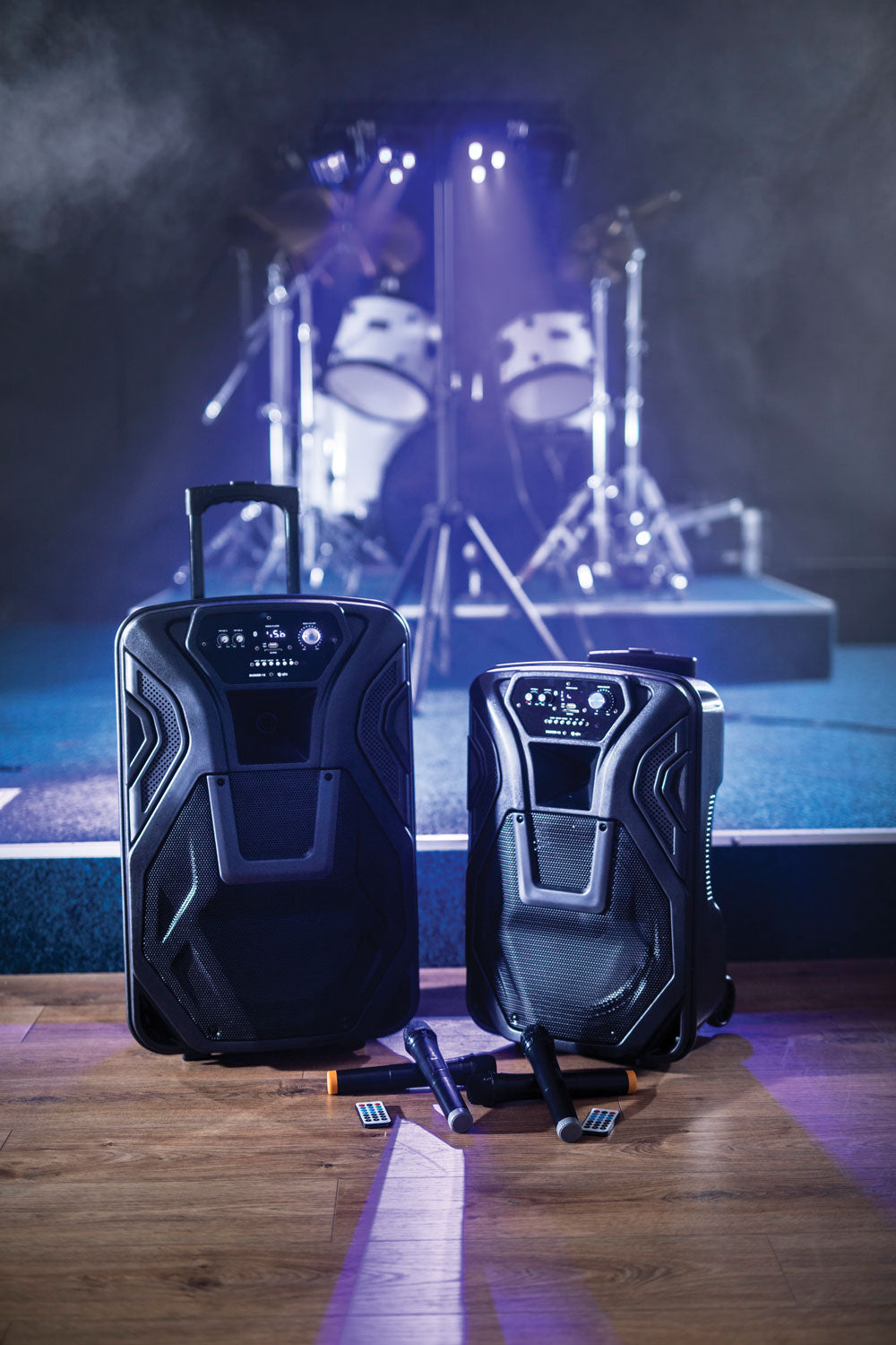 QTX Busker 12 - Portable PA System with Bluetooth, USB, SD & Wireless Microphones