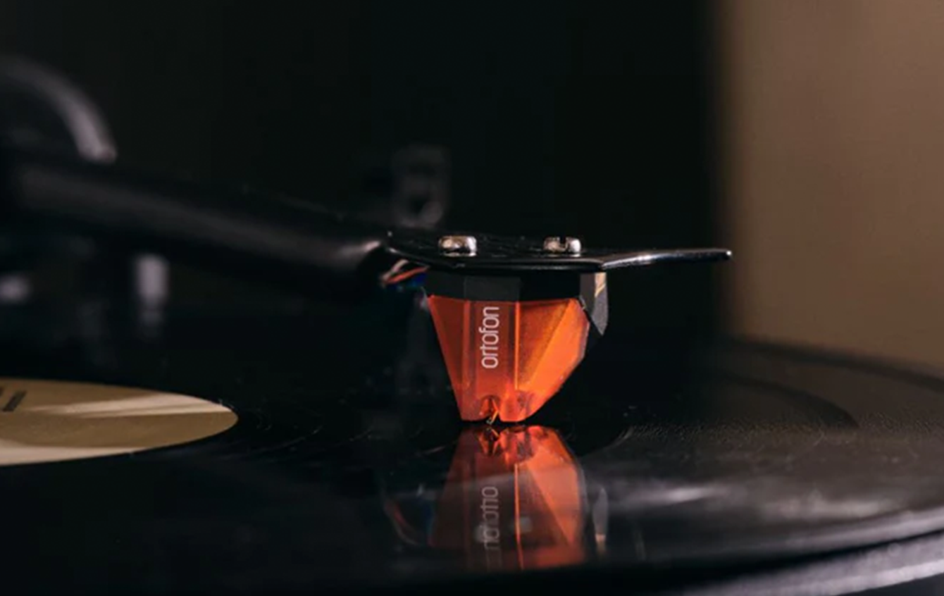 Ortofon 2M Bronze - Moving Magnet Cartridge