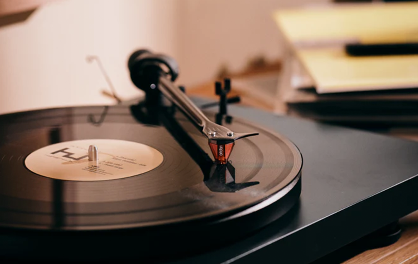 Ortofon 2M Red - Moving Magnet Cartridge