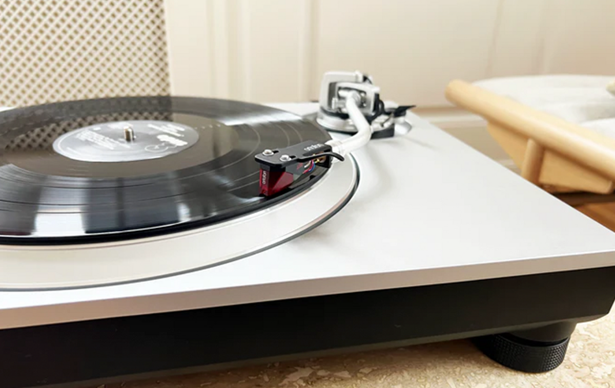 Ortofon 2M Red - Moving Magnet Cartridge