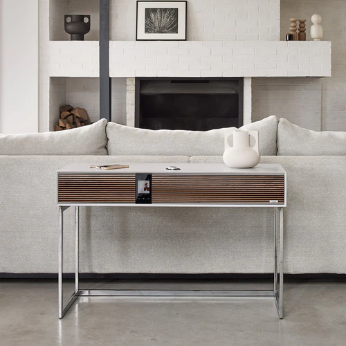 R810 High Fidelity Radiogram