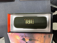 JBL Flip 6 - Portable Waterproof Bluetooth Speaker - Green - OPEN BOX