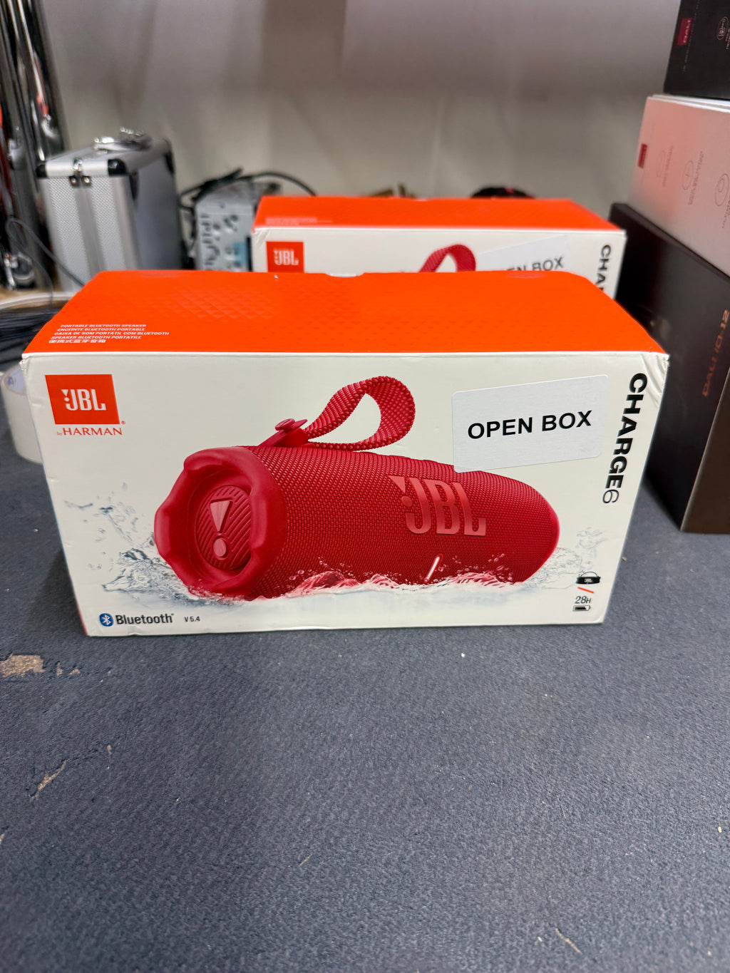 JBL CHARGE 6 - Portable Waterproof Bluetooth Speaker AI Sound Boost Auracast™ - Red - OPEN BOX