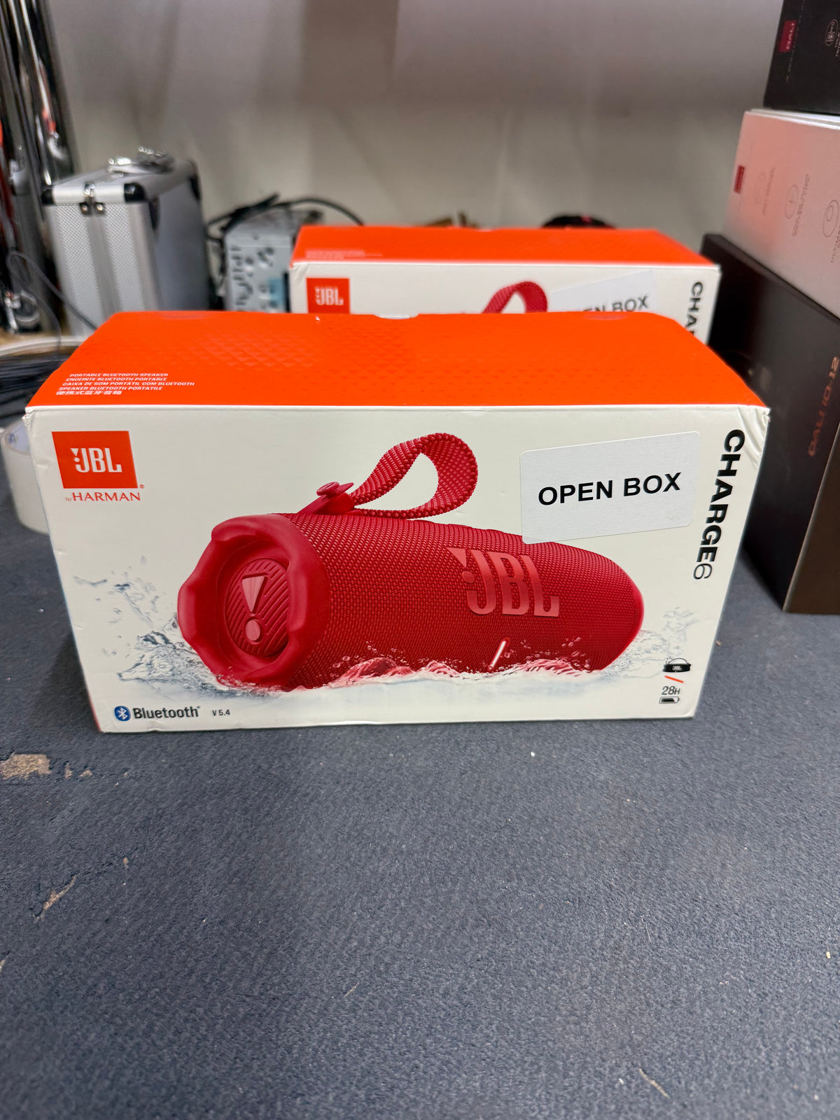 JBL CHARGE 6 - Portable Waterproof Bluetooth Speaker AI Sound Boost Auracast™ - Red - OPEN BOX