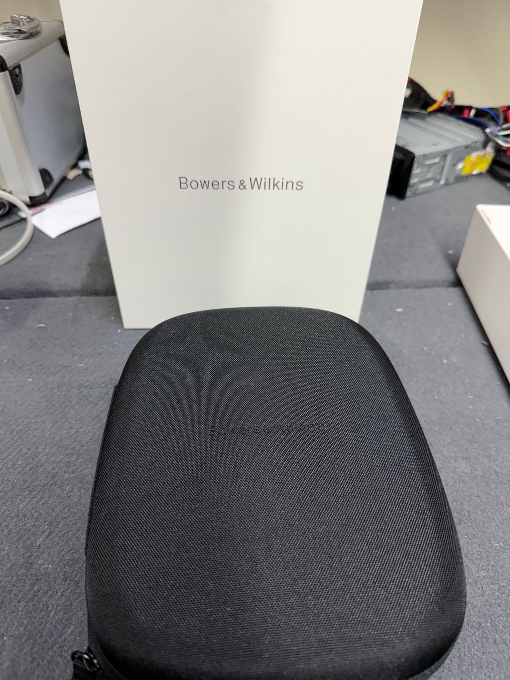 Bowers & Wilkins Px7 S3 High Performance Noise Cancelling Wireless Headphones - Anthracite Black - OPEN BOX