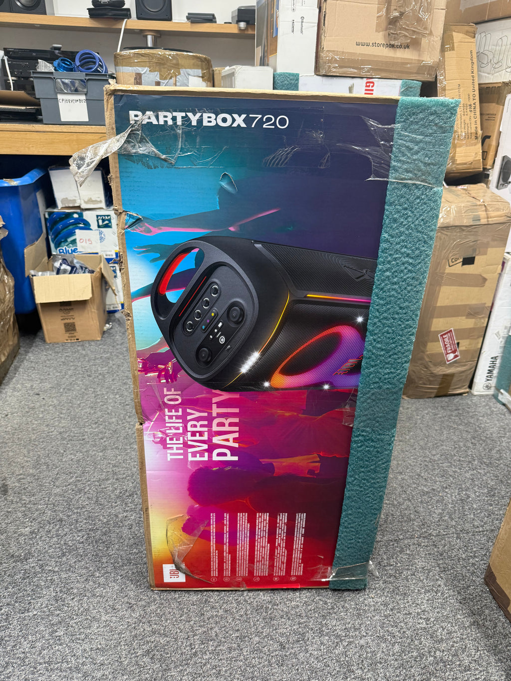 JBL PartyBox 720 - Party Speaker Wi-Fi and Bluetooth IPX4 Splashproof with Lights Show - DAMAGED