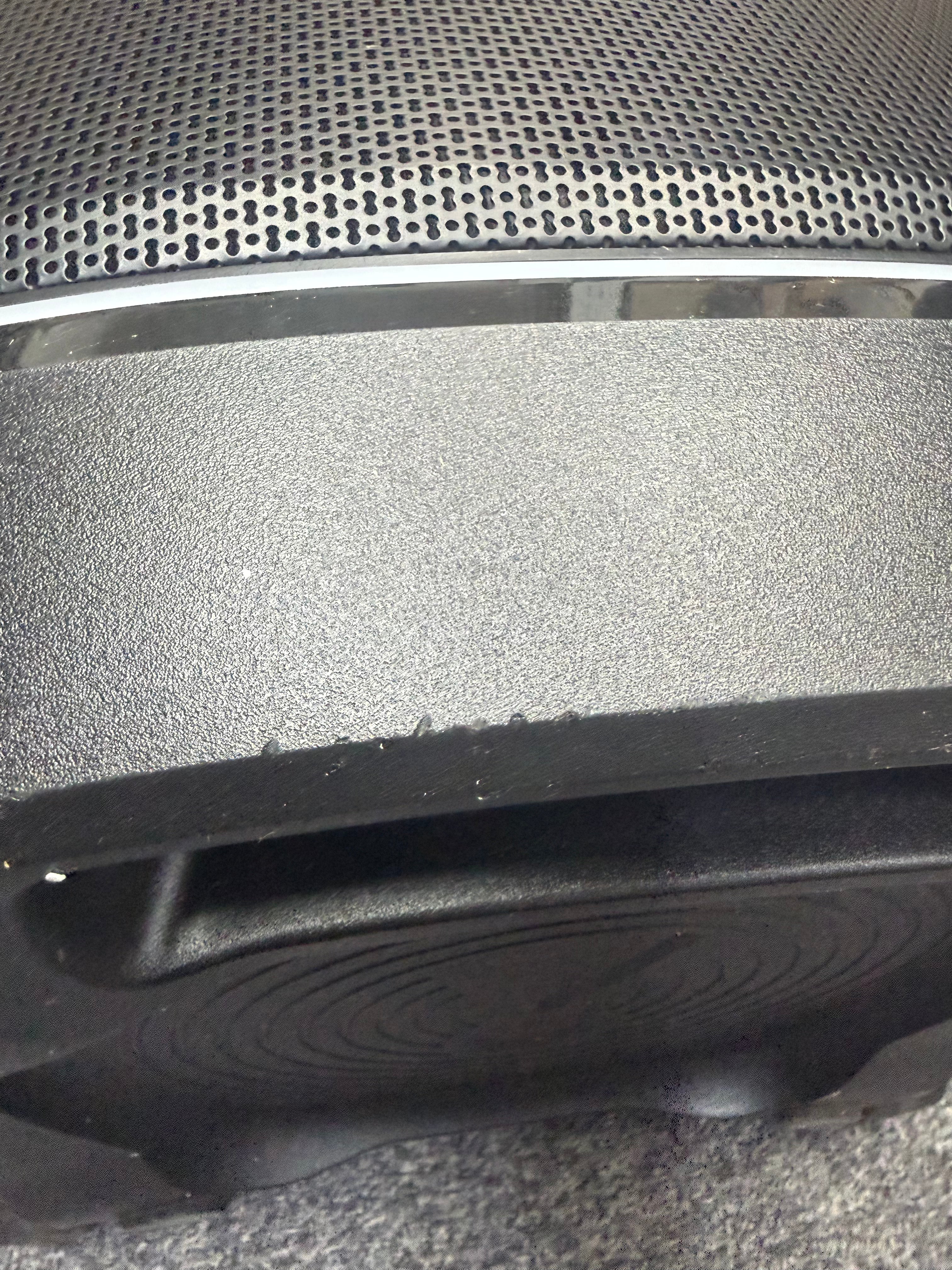 JBL PartyBox 720 - Party Speaker Wi-Fi and Bluetooth IPX4 Splashproof with Lights Show - DAMAGED