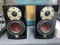 Dali Menuet Bookshelf Speakers - Black High Gloss Lacquer (Pairs) - Open Box
