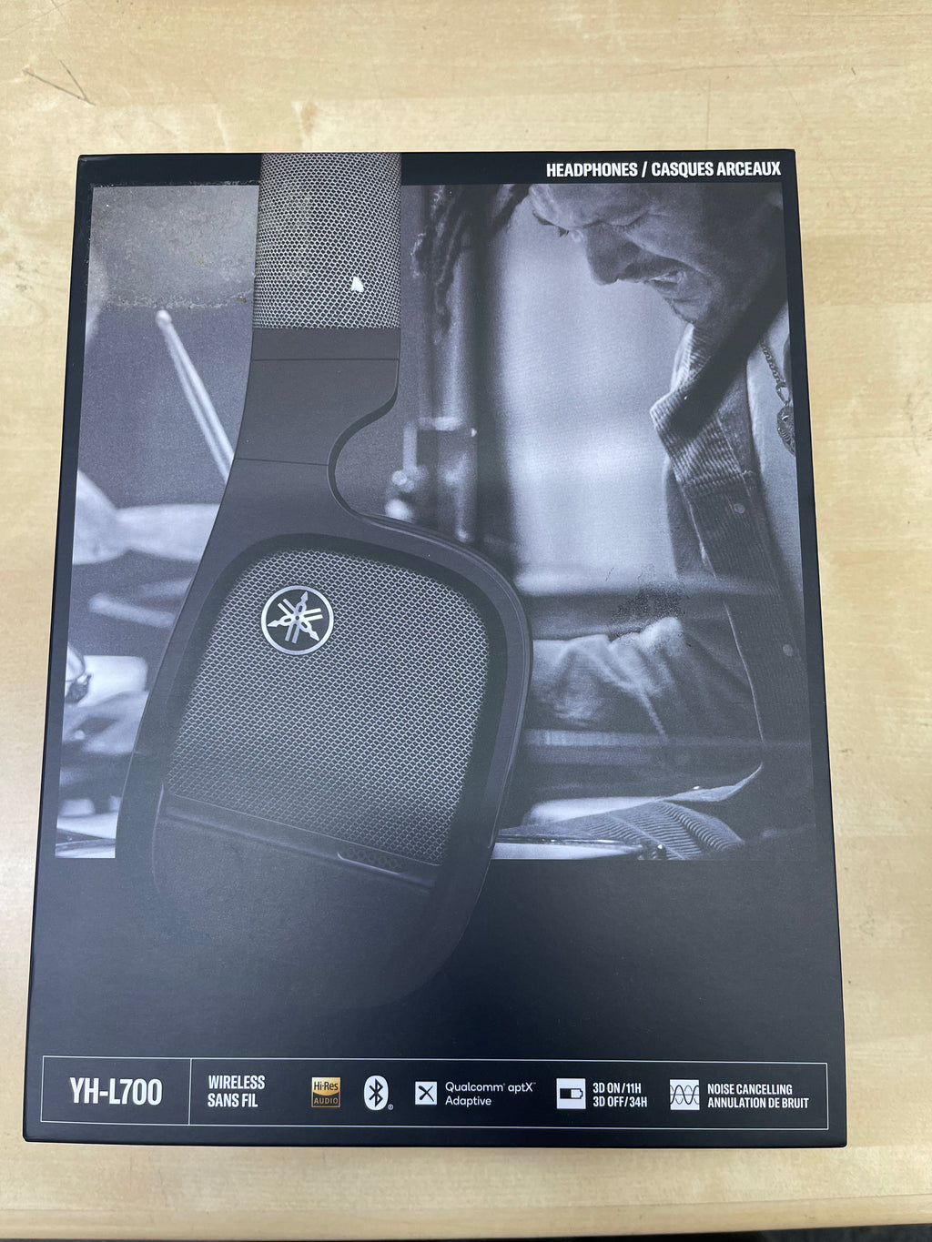 Yamaha YH-L700A Wireless Over-Ear Advanced ANC Headphones - Black - EX DEMO
