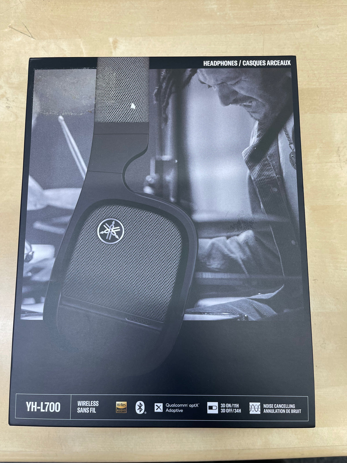 Yamaha YH-L700A Wireless Over-Ear Advanced ANC Headphones - Black - EX DEMO