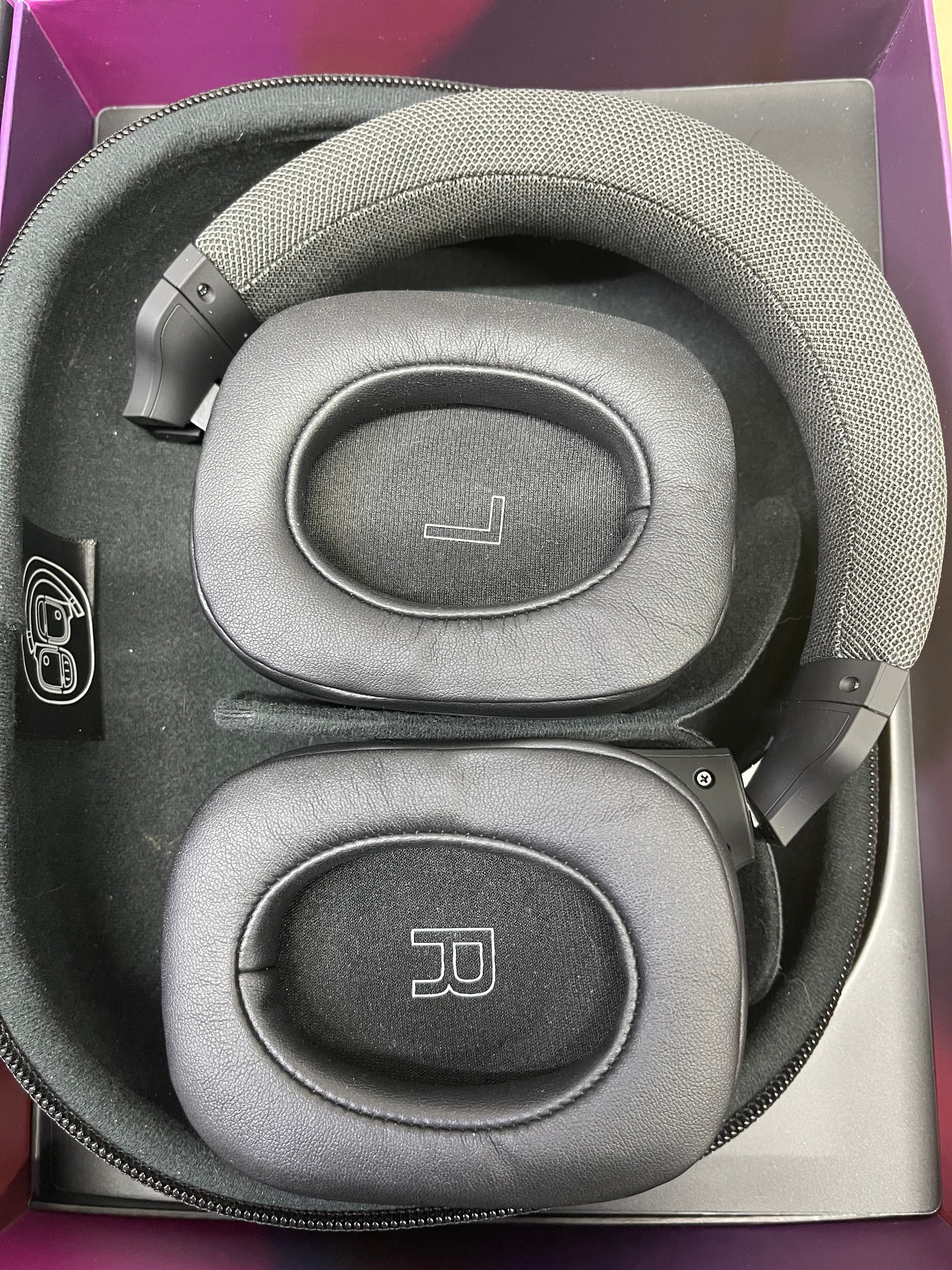 Yamaha YH-L700A Wireless Over-Ear Advanced ANC Headphones - Black - EX DEMO