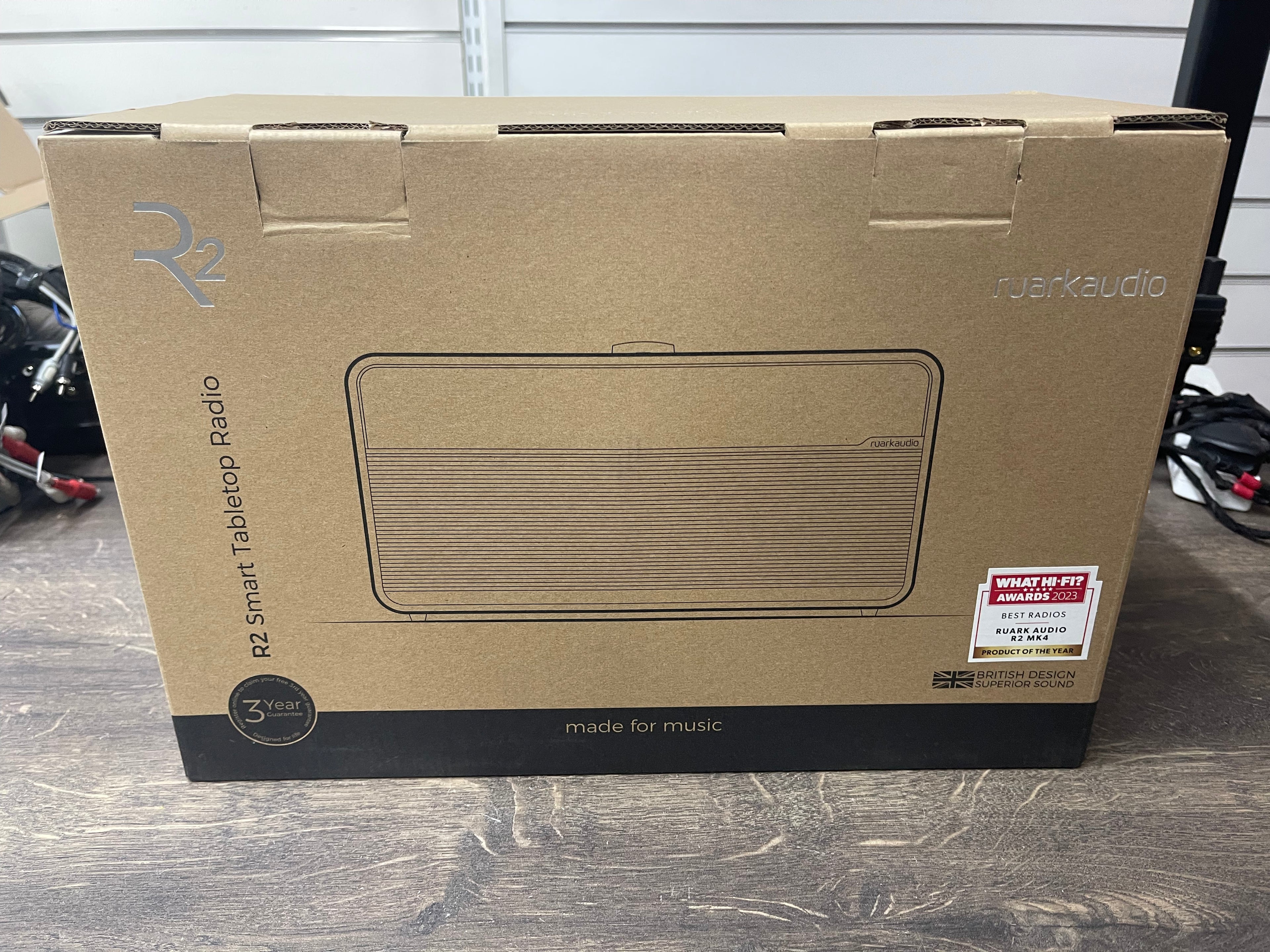 Ruark R2 MK4 Music System - Light Cream - OPEN BOX