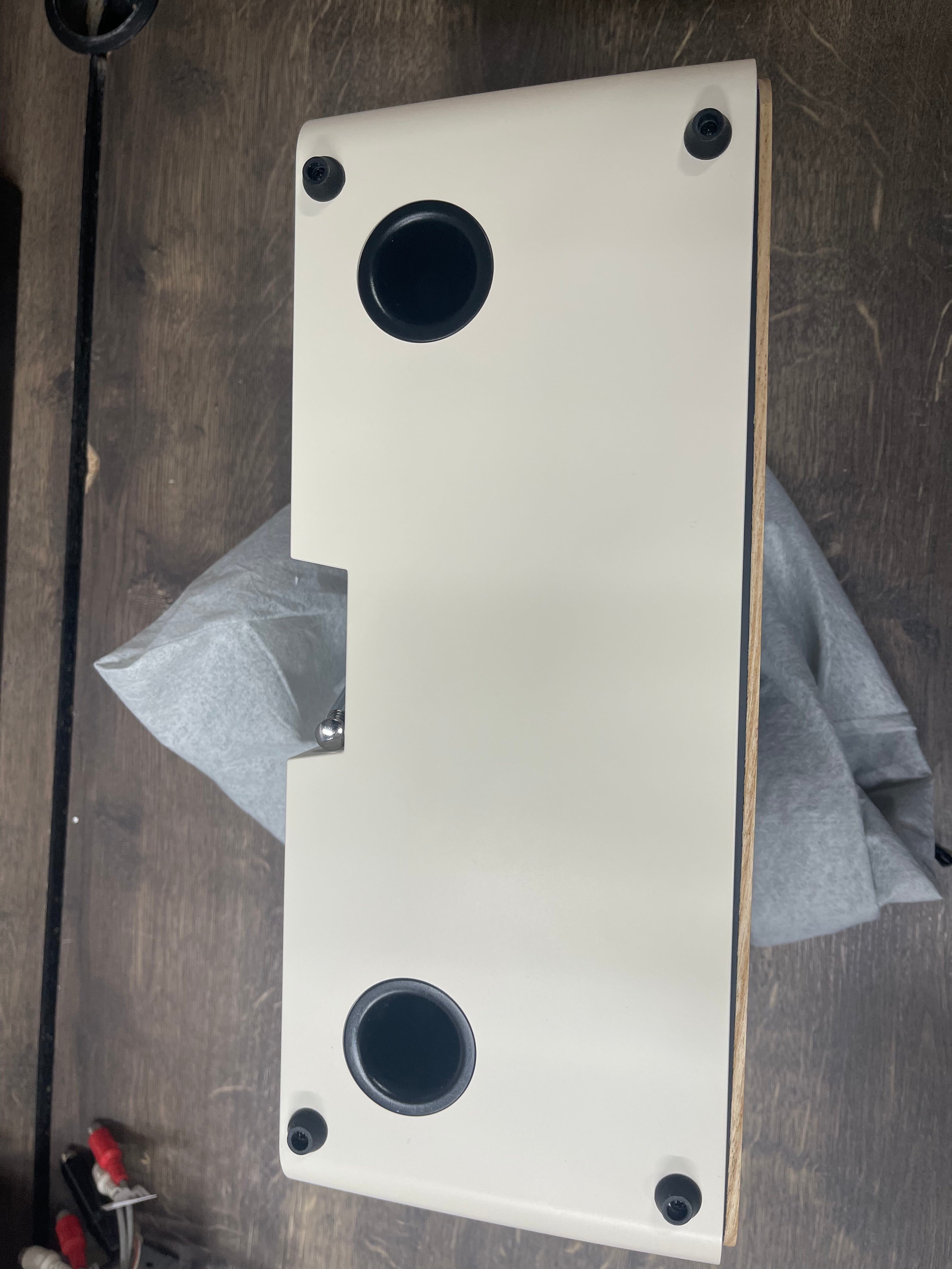 Ruark R2 MK4 Music System - Light Cream - OPEN BOX