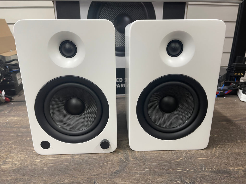 Kanto Audio YU6 - Active Powered Bluetooth Studio Speakers - Matte White - EX DEMO