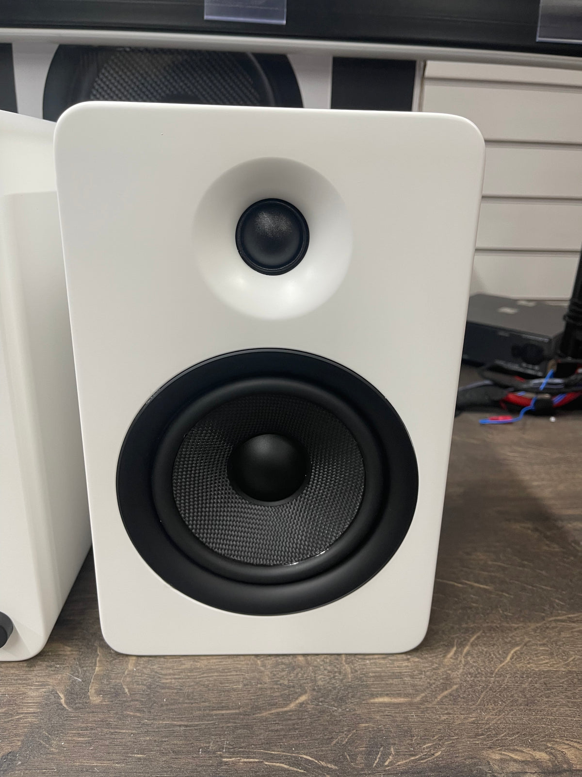 Kanto Audio YU6 - Active Powered Bluetooth Studio Speakers - Matte White - EX DEMO