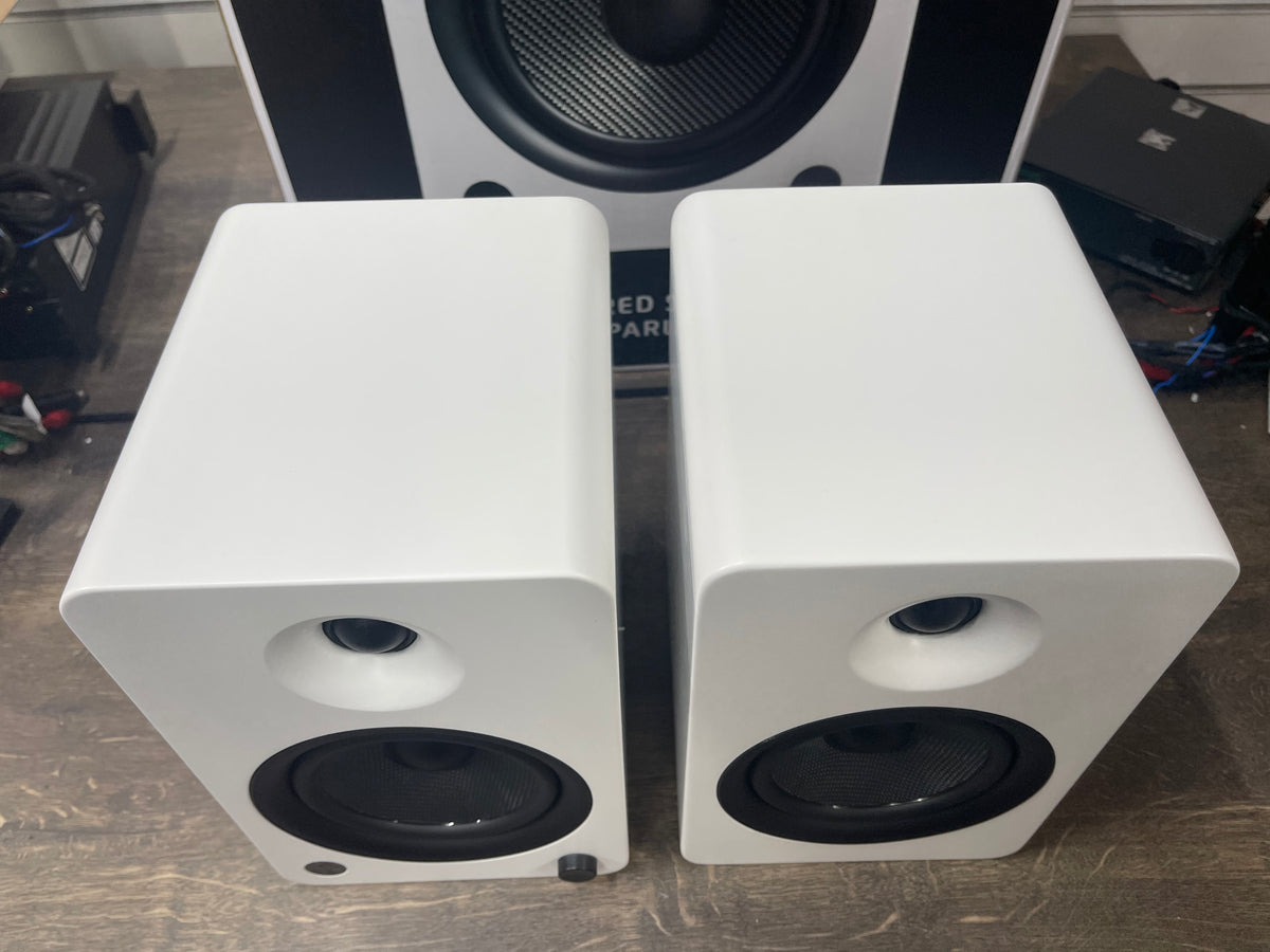 Kanto Audio YU6 - Active Powered Bluetooth Studio Speakers - Matte White - EX DEMO