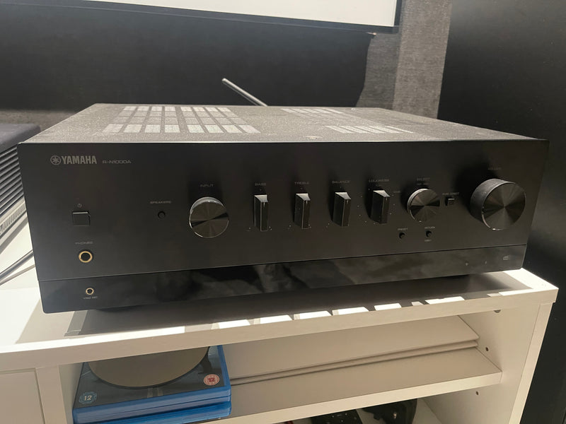 Yamaha R-N1000A Hi-Fi Network Receiver Amplifier HDMI Musiccast - Black - OPEN BOX