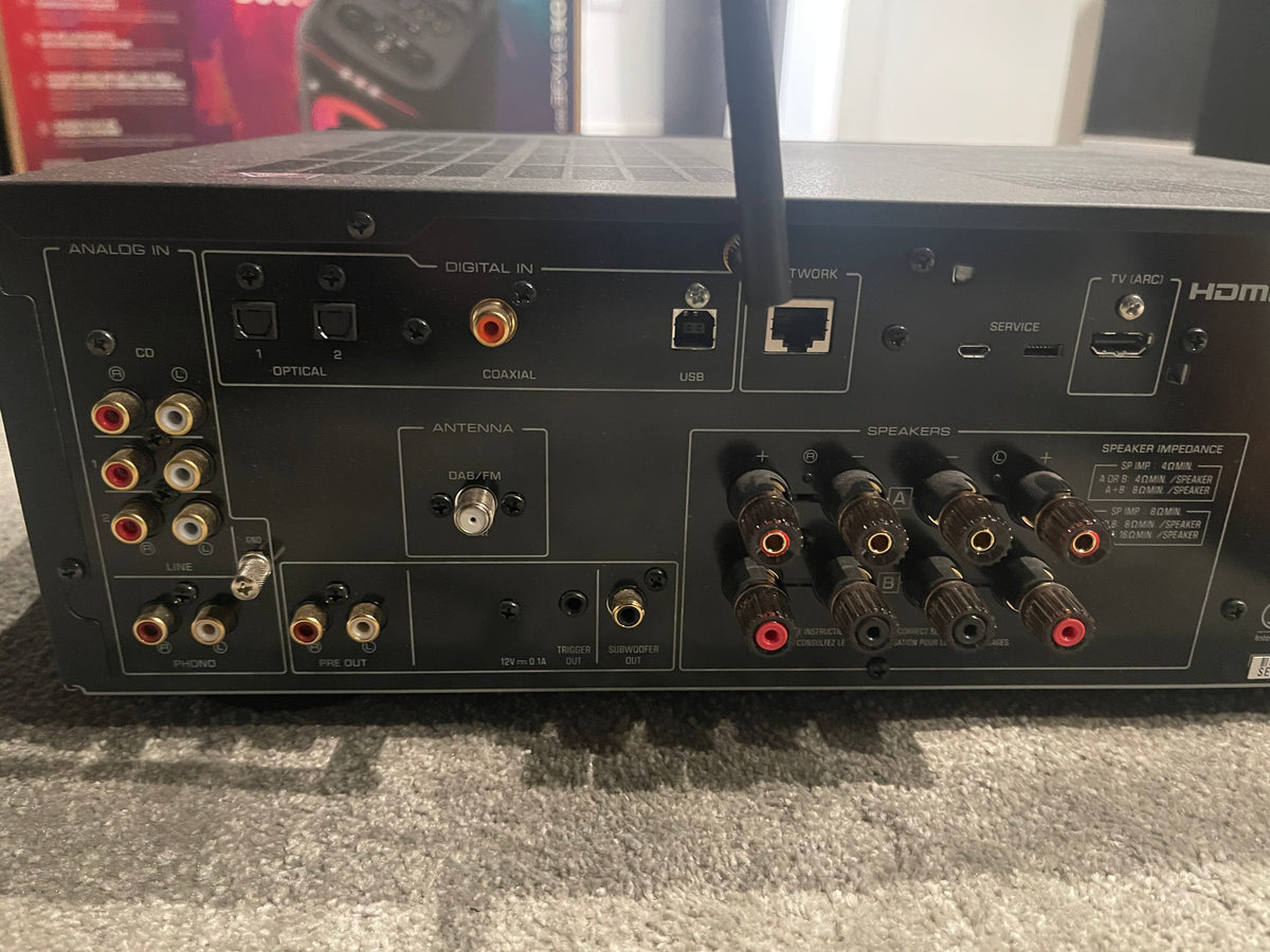Yamaha R-N1000A Hi-Fi Network Receiver Amplifier HDMI Musiccast - Black - OPEN BOX