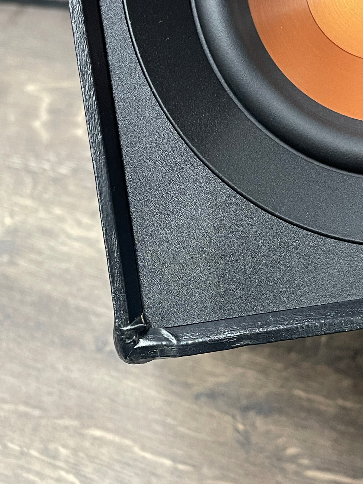 Klipsch R-40M Bookshelf Speakers - DAMAGED