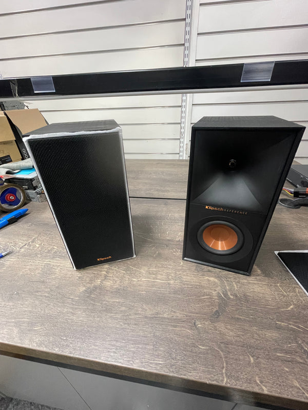 Klipsch R-40M Bookshelf Speakers - DAMAGED
