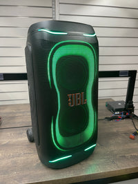 JBL PartyBox 330 - Portable Bluetooth Party Speaker with Lights – Black - OPEN BOX