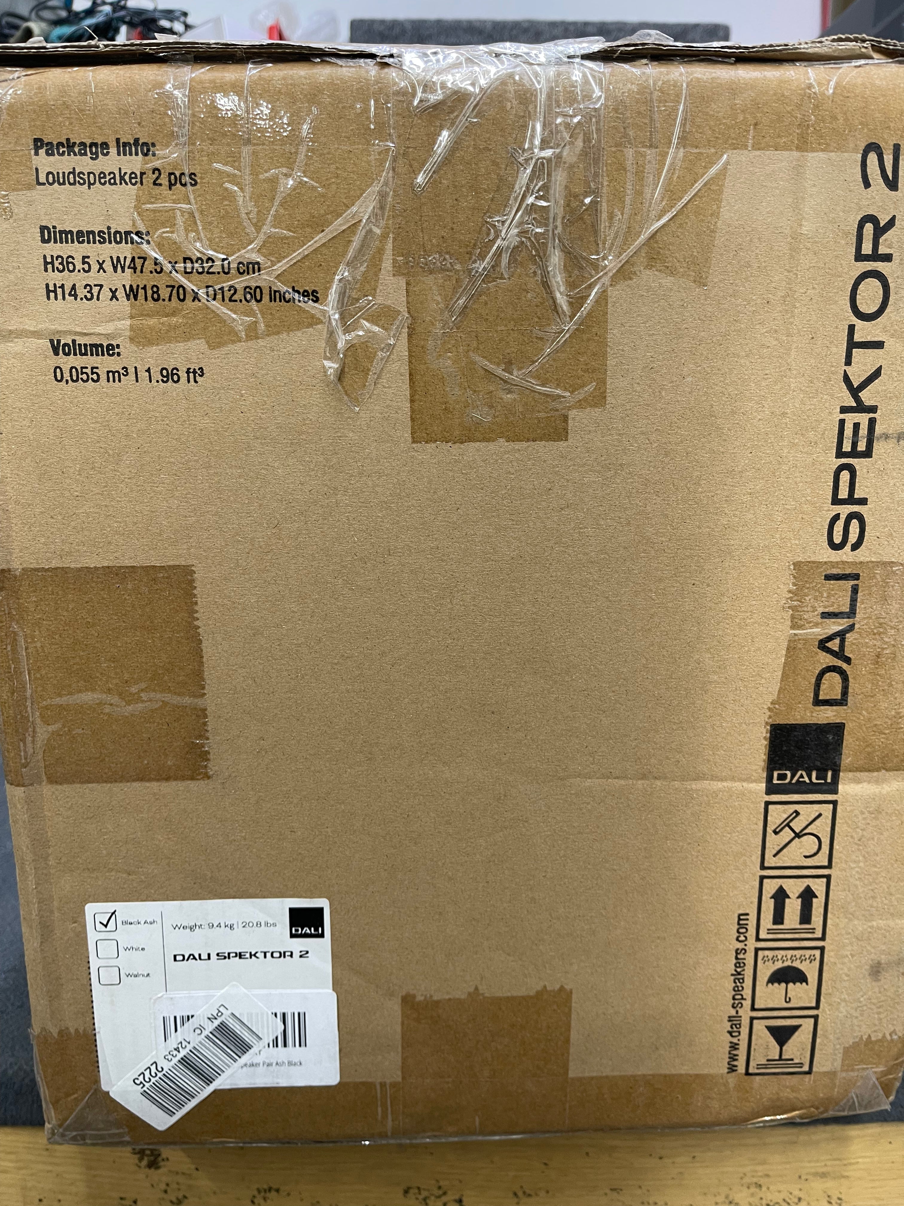 Dali Spektor 2 Speakers - Pair - Black - OPEN BOX
