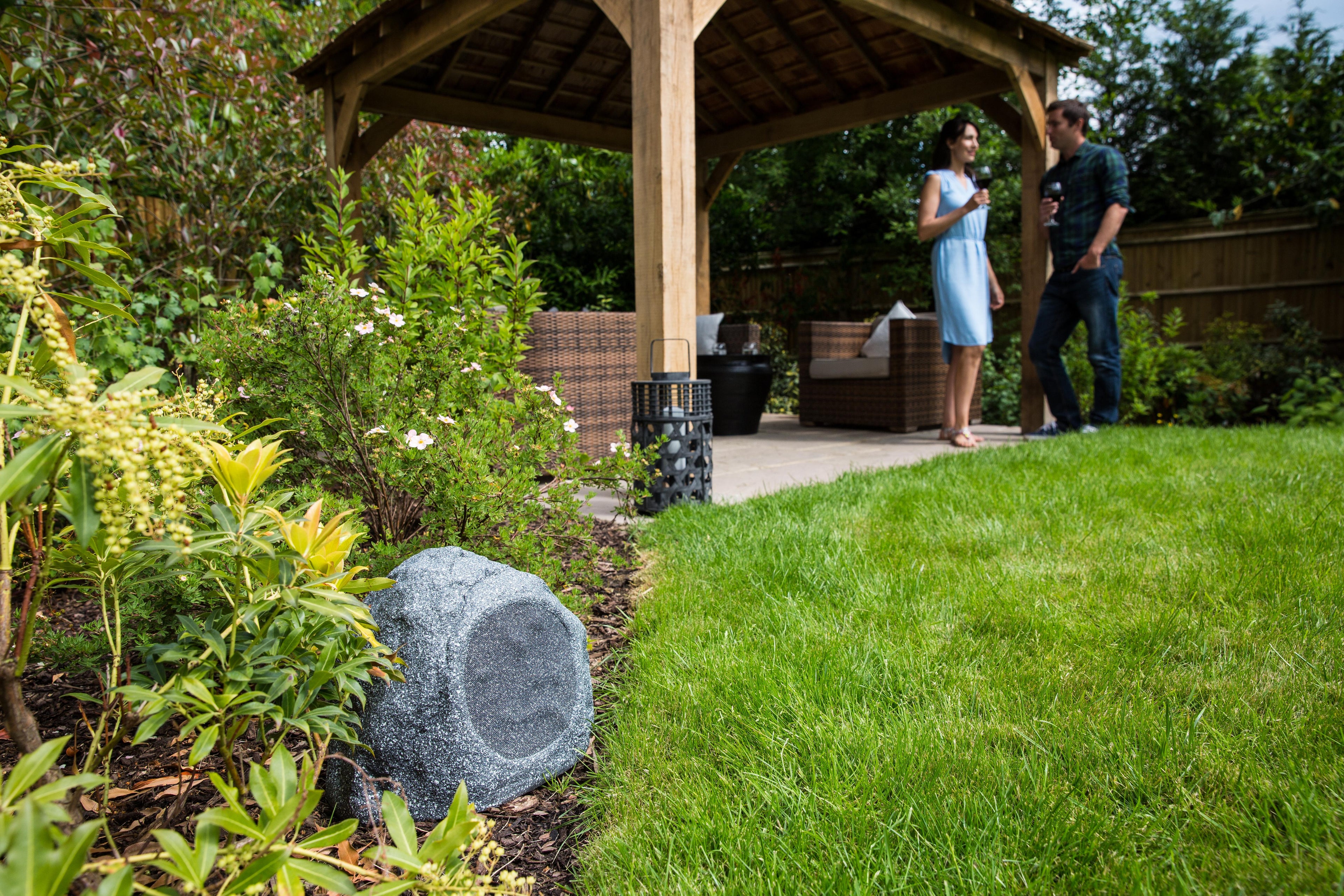 Q Acoustics QI65 On-Ground Indoor/Outdoor Rock Speaker