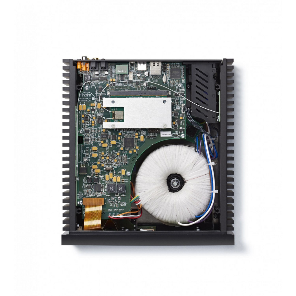 Naim Audio Uniti Atom - Compact High-End All-in-One + KEF LS50 Meta Bookshelf Speakers