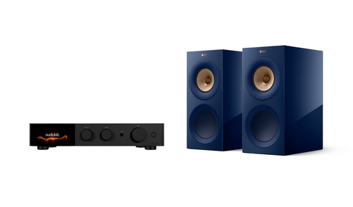 Audiolab 9000A & KEF R3 META Bookshelf Speakers