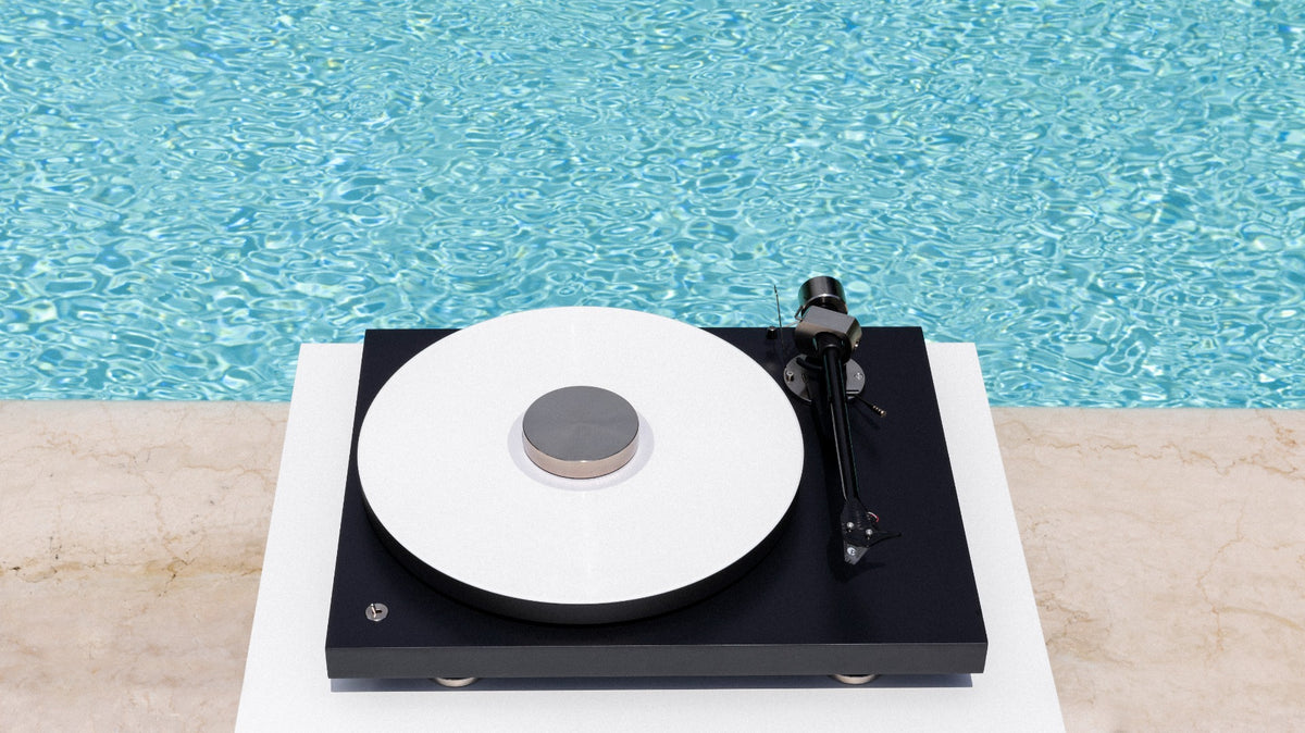 Pro-Ject Debut PRO B Turntable in Satin Black