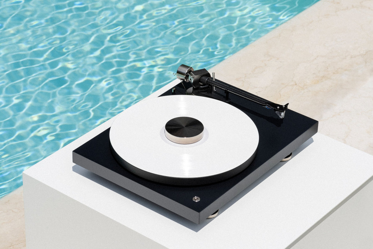 Pro-Ject Debut PRO B Turntable in Satin Black