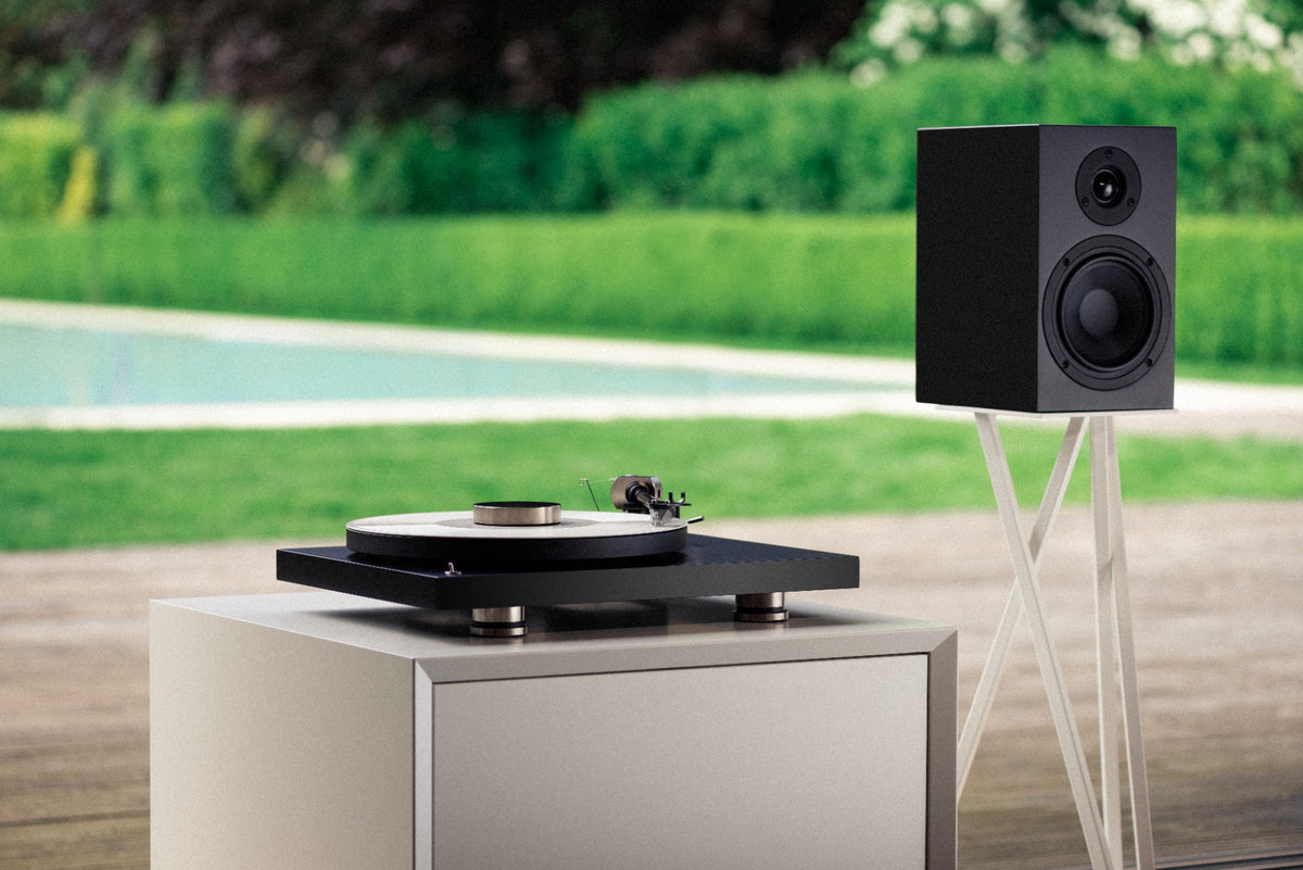Pro-Ject Debut PRO B Turntable in Satin Black