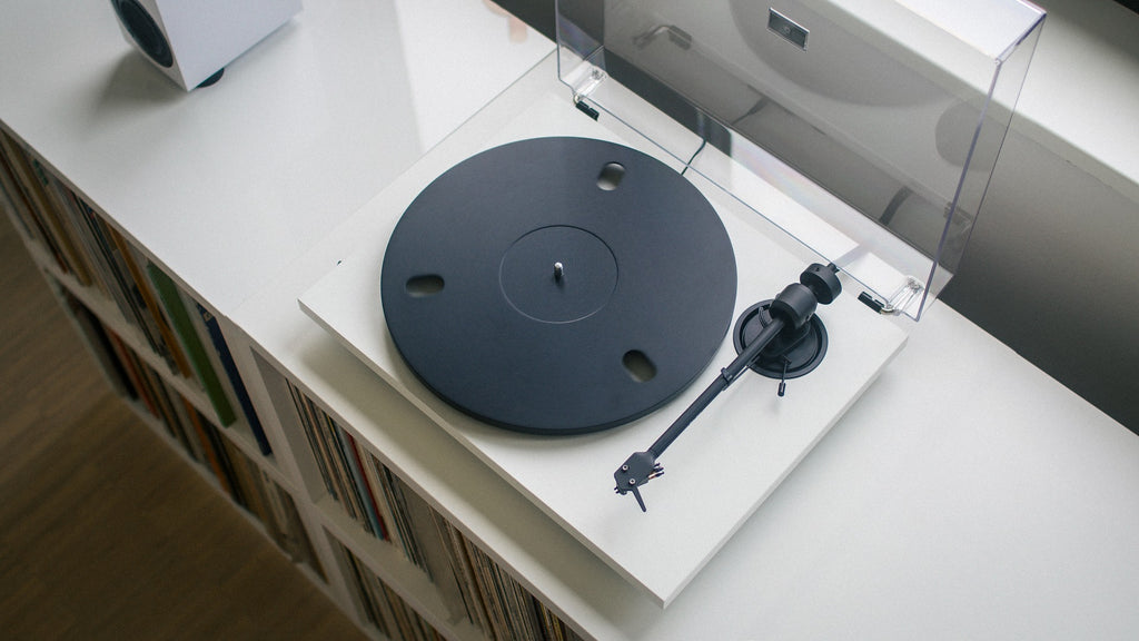 Pro-Ject E-Line E1.2 Turntable - White