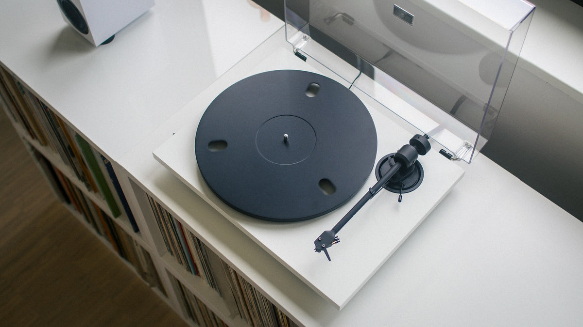 Pro-Ject E-Line E1.2 Turntable - White