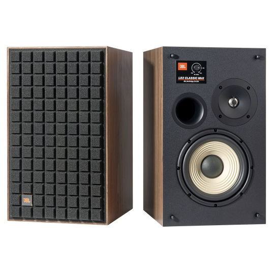 ARCAM Radia A15 Amplifier + JBL L82 Classic MK2 Speakers and Classic 79 Strand 5 metres