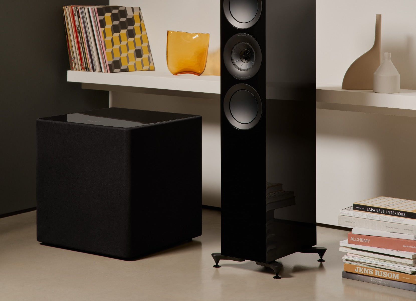 KEF Kube 10 MIE Subwoofer - Black