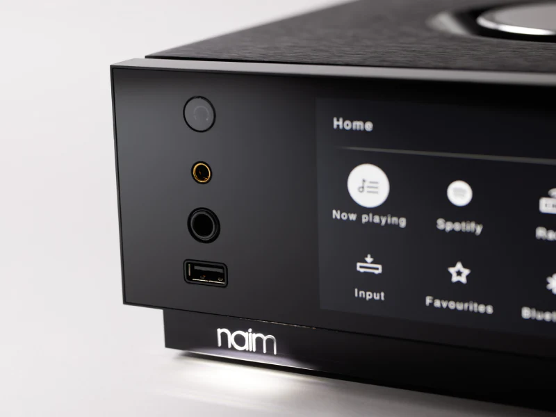Focal Stellia Wired Headphones + Naim Audio Headphone Amp