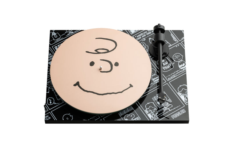Pro-Ject Peanuts Turntable