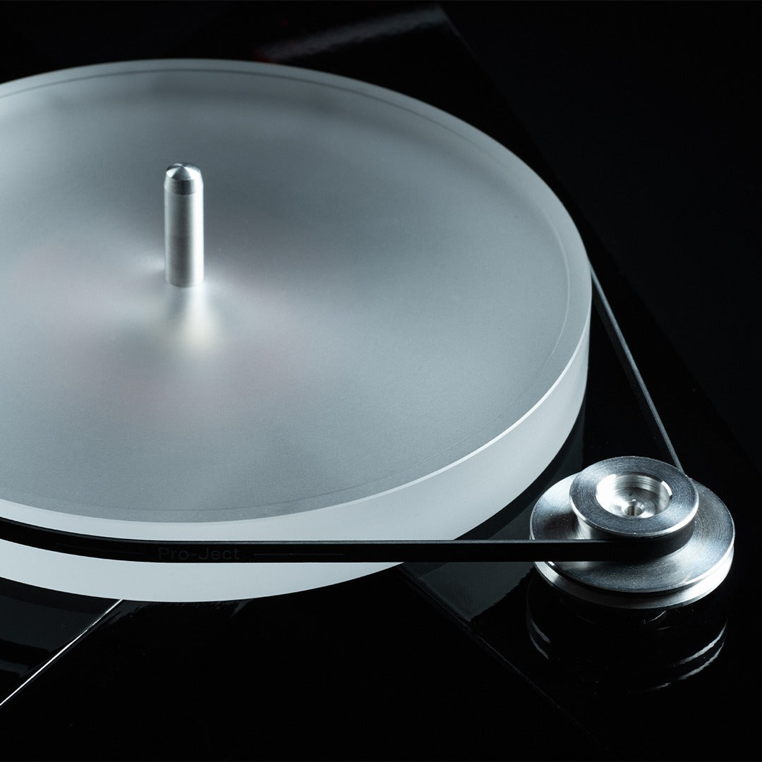 Pro-Ject AC/DC Turntable