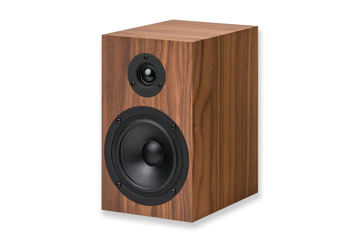 Pro-Ject Colourful Audio System - Walnut