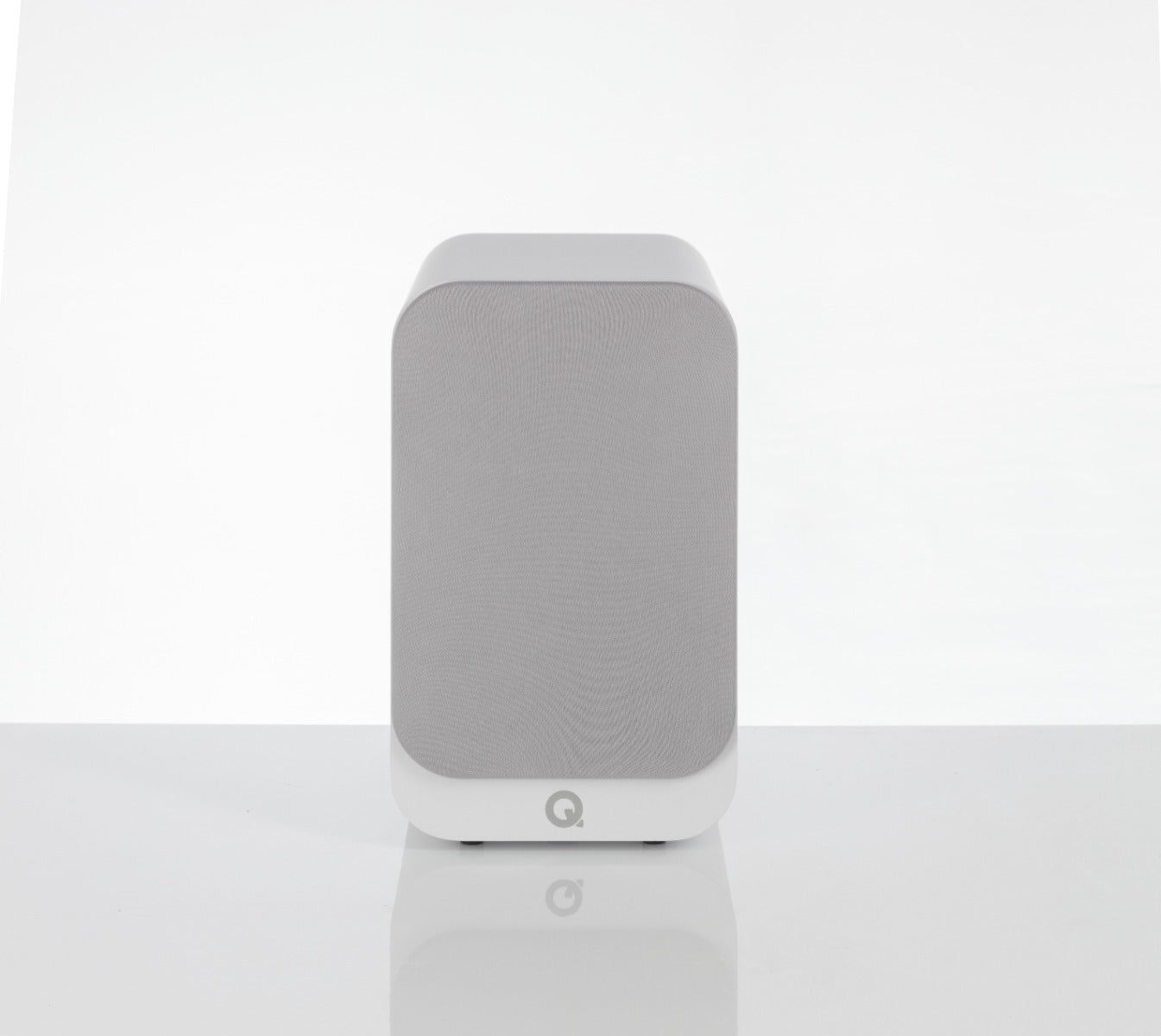 LEAK Stereo 130 Integrated Amplifier + Q Acoustics 3020i Speakers