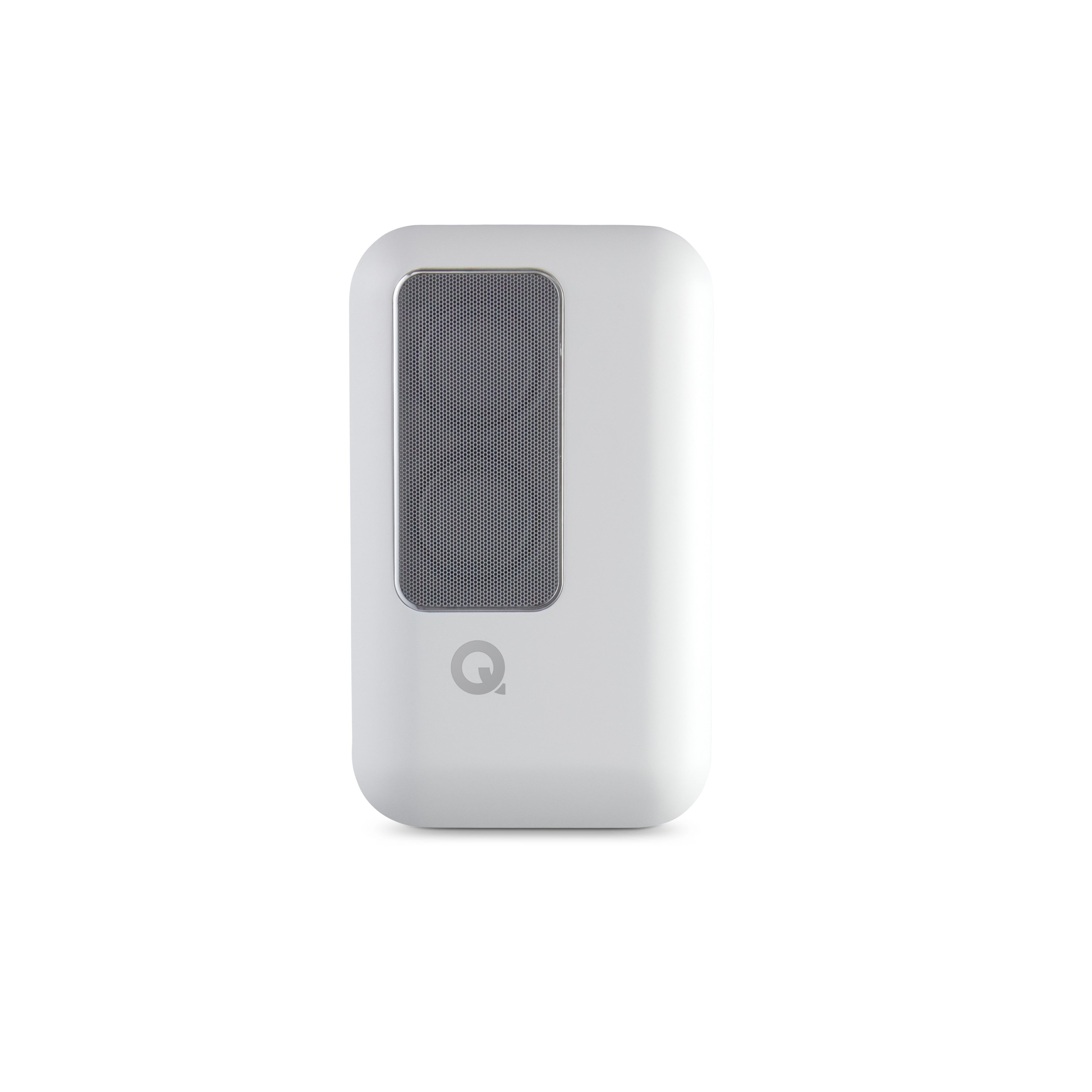 Pro-ject Debut Carbon Evo + Q Acoustic - Q Active 200 Speakers - White Bundle