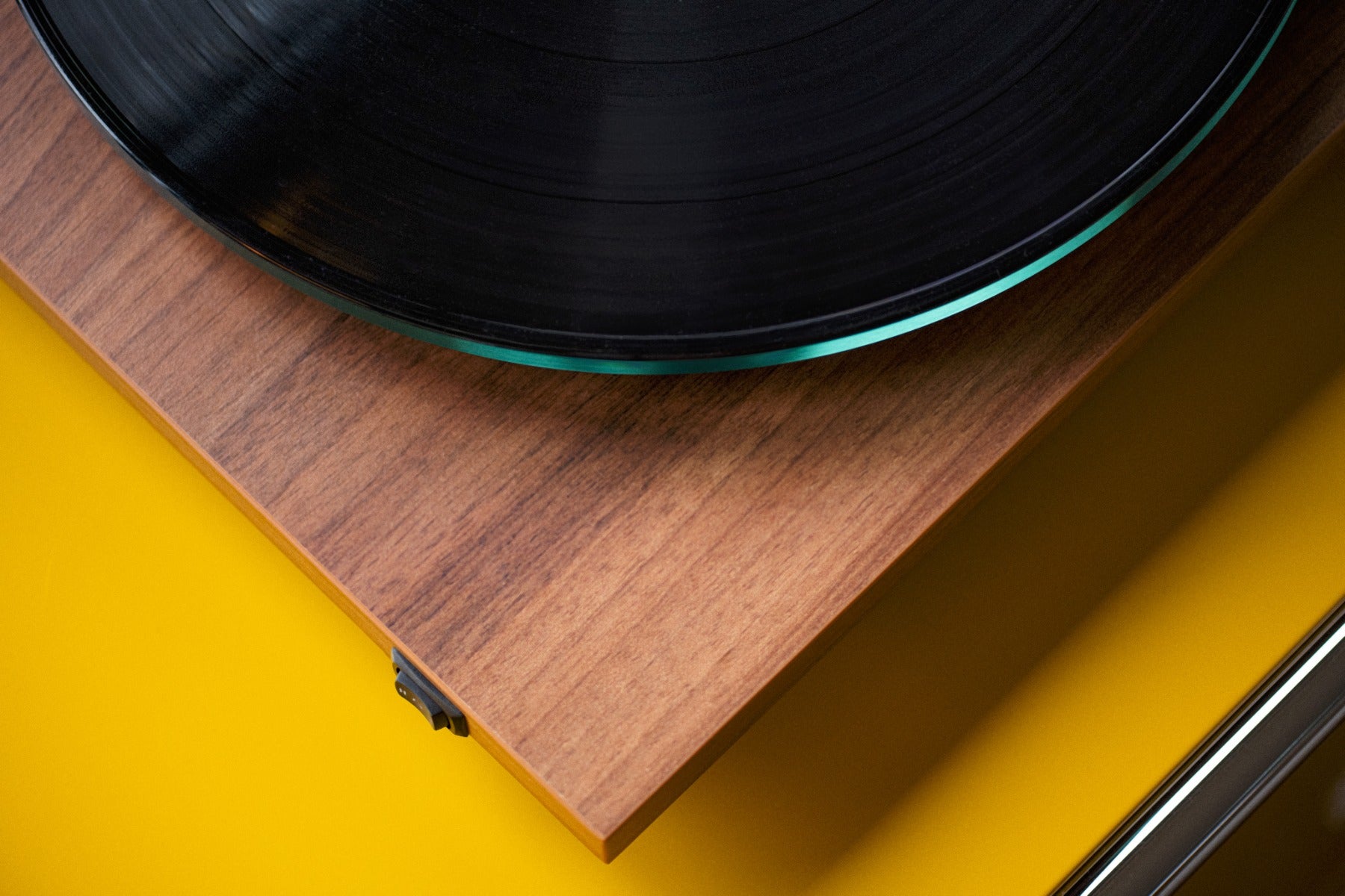 Pro-Ject T2 Super Phono T-Line Turntable - Walnut