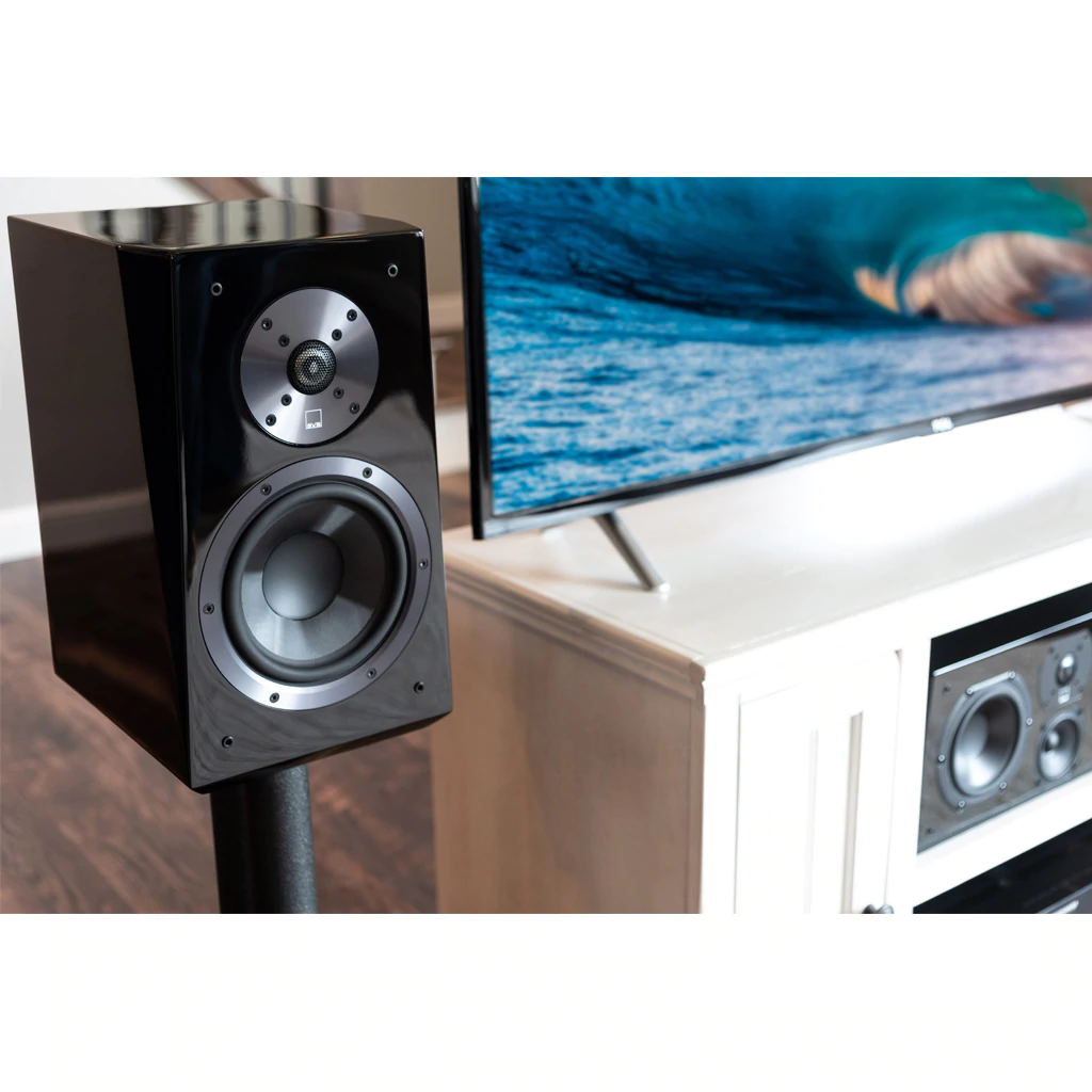 SVS Ultra Bookshelf Speaker - Black Gloss