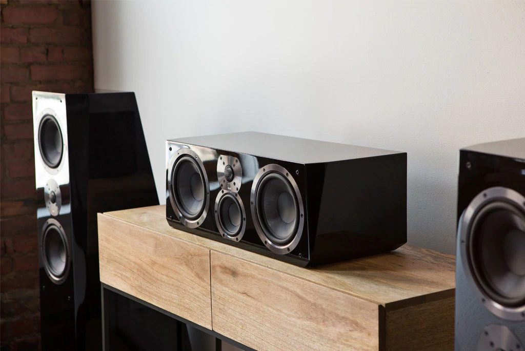 SVS Ultra Centre Speaker - Black Gloss