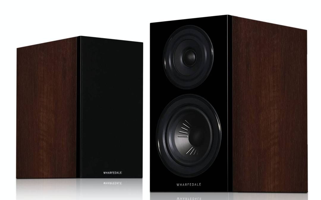 LEAK Stereo 130 Integrated Amplifier + Wharfedale Diamond 12.2 Speakers 