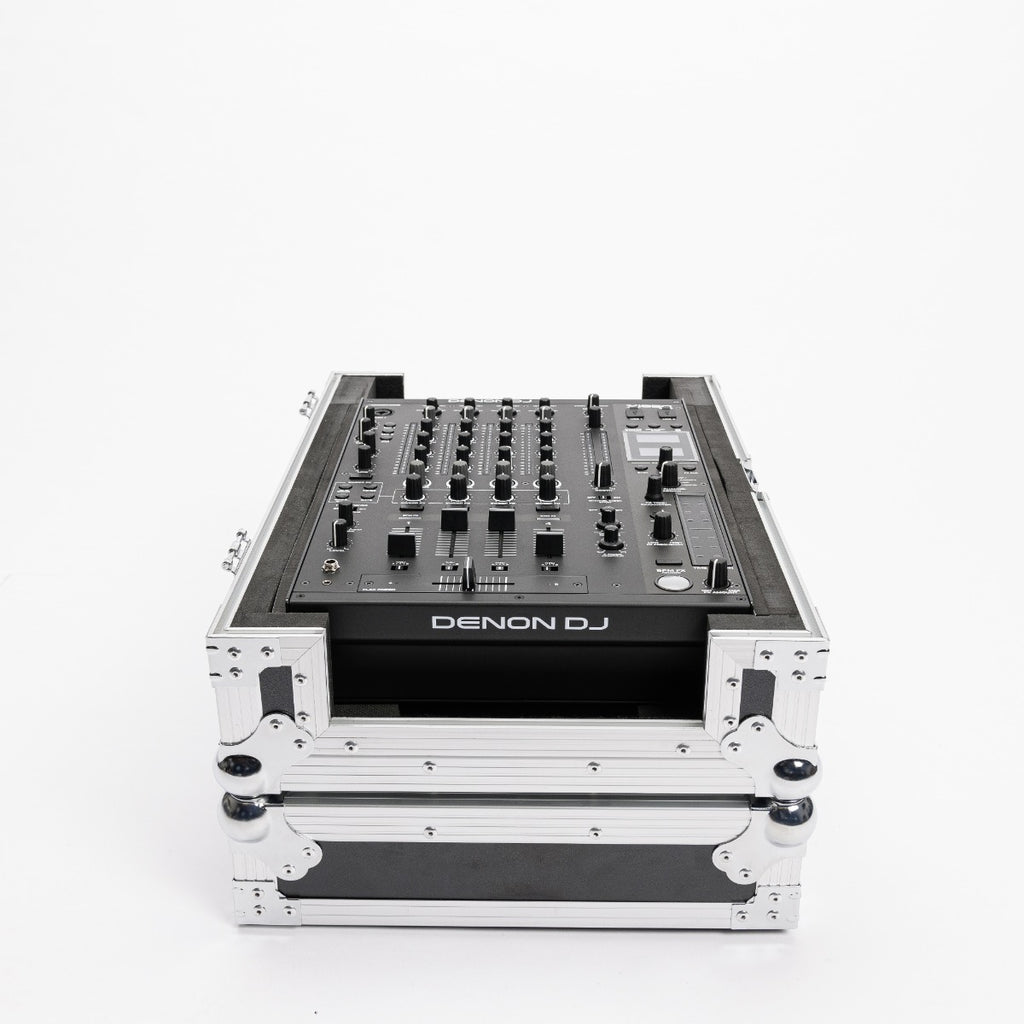 Magma Multi-Format Case Player/Mixer - Silver